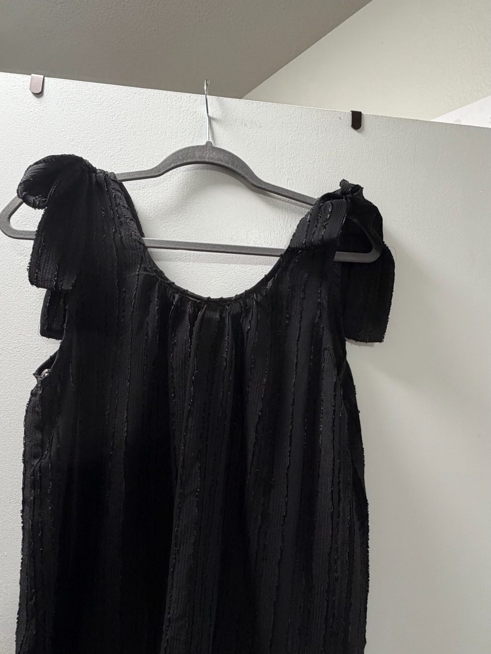 entro Black Tie-Shoulder Girls' Formal Dress